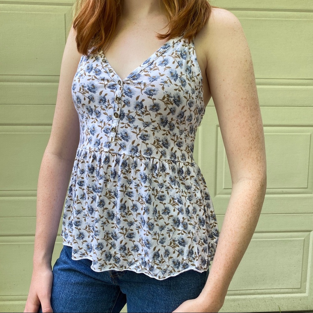 🦋🕊 GIRLY ETHERIAL FLOWY FLORAL TANK TOP 🐚💫